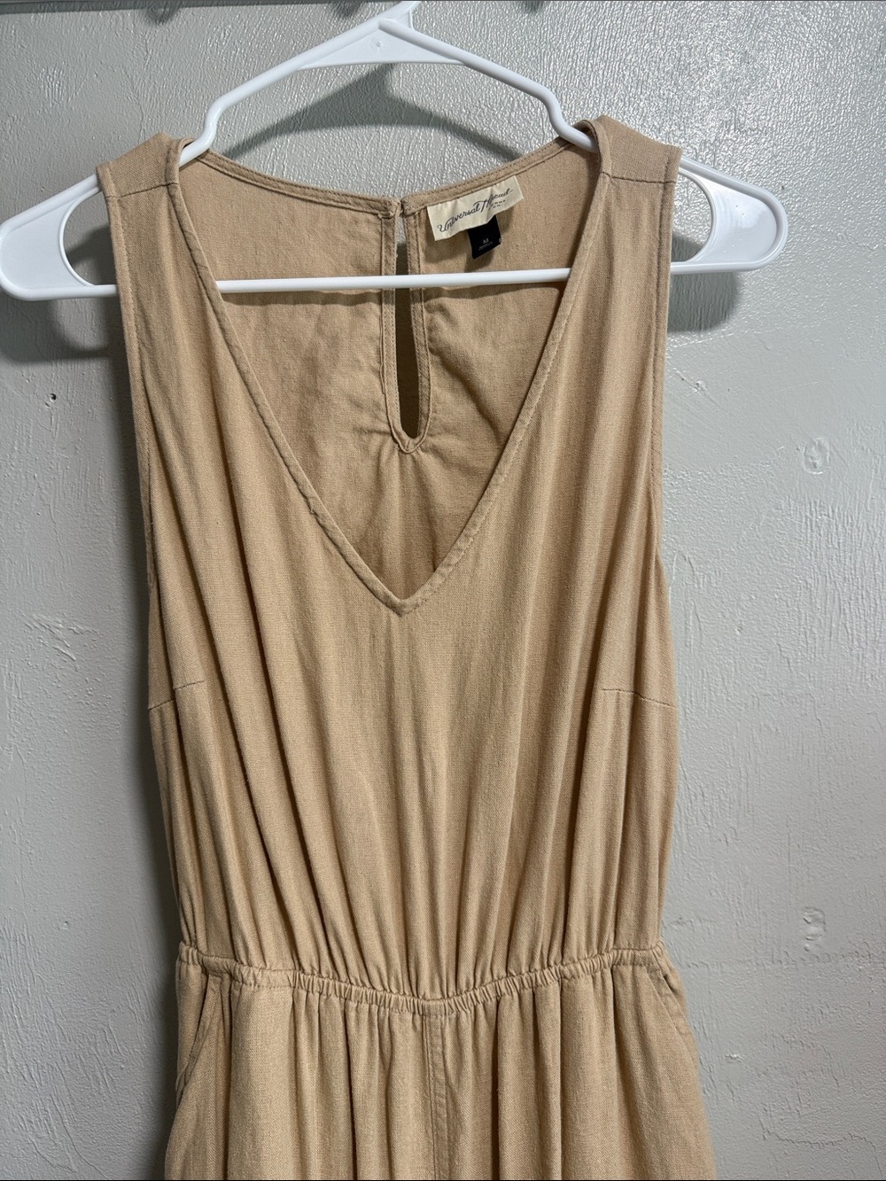 Universal Thread Sleeveless V-Neck Tan Jumpsuit